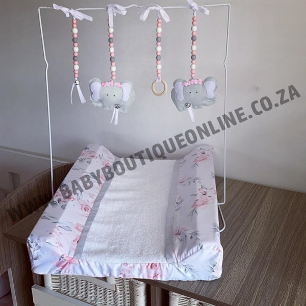 Changing Mattress, Stand and Dangles SS0629